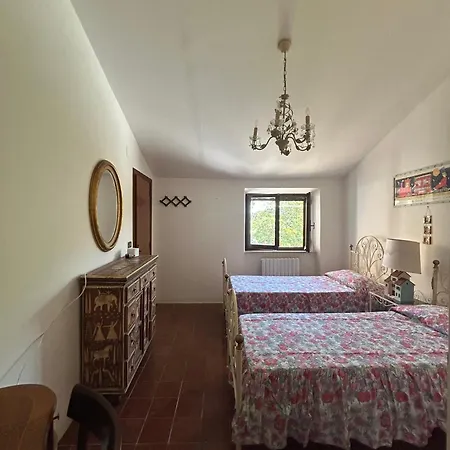 Smaria Del Monte Casa vacanze *